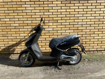 PEUGEOT KISBEE ACTIVE CZARNY 51518