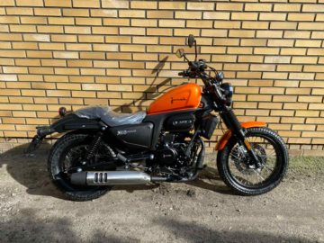 JUNAK M18 VINTAGE 125 POMARANCZOWY MAT 00438