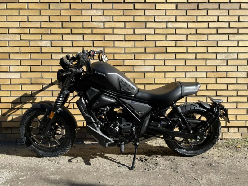 ZONTES C 125 CZARNY MAT 4228