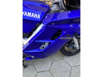 YAMAHA FJR 1300 006228