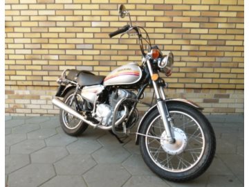 MOTOCYKL HONDA CM TWIN 185 T