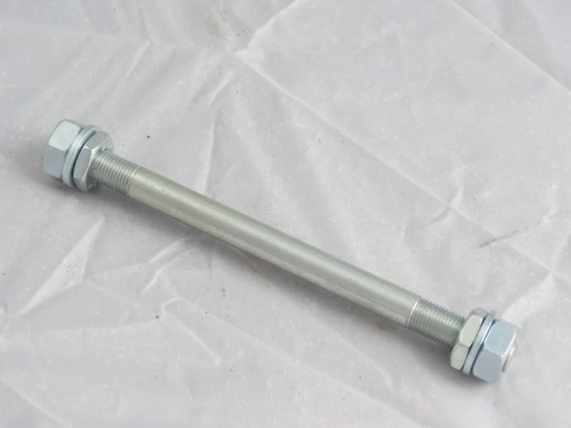 OS PRZOD KOLA ROMET NA LOZYSKACH ro5211