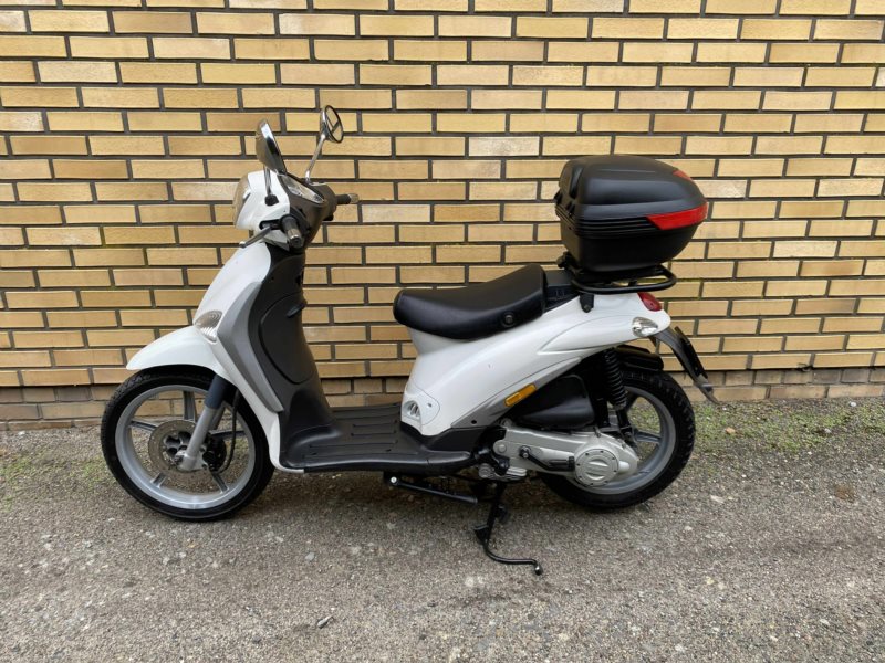 PIAGGIO LIBERTY 50  003767 DGR 19LE