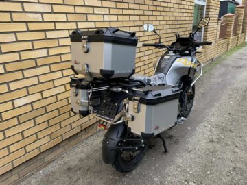 JUNAK RX401 CZARNY 02796 z kuframi, prawo jazdy A2