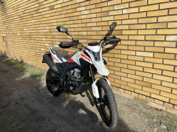 MBP MORBIDELLI T125 BIALY 00218