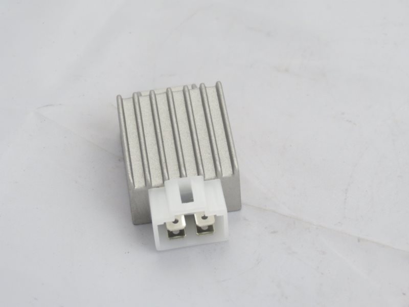 REGULATOR NAPIECIA LONGIJA 2T 50 ZLK2222