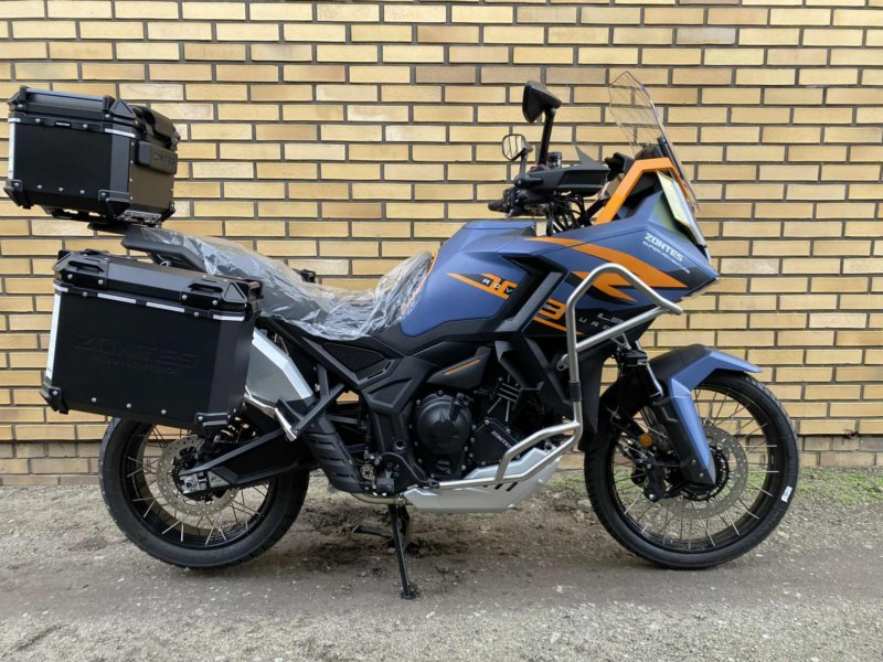 ZONTES 703-F NIEBIESKI Z KUFRAMI 10391 21CALI