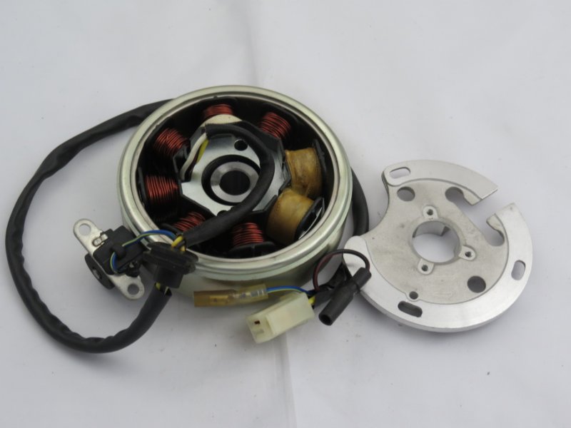 ISKROWNIK 4T Z MAGNETEM ZD2001