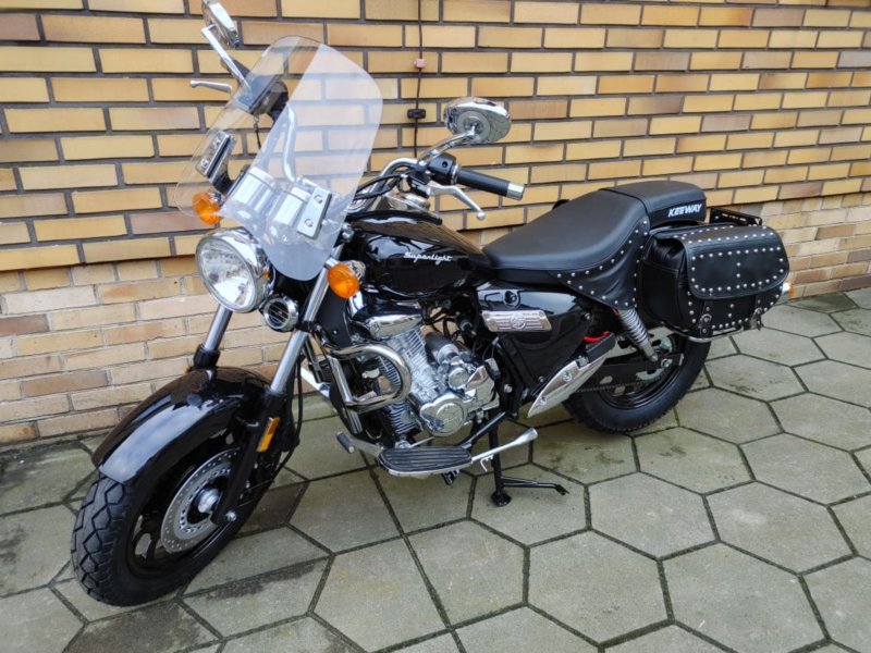 KEEWAY SUPERLIGHT 125iI CZARNY 64050 delux