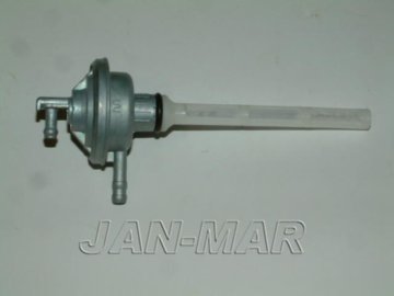 KRANIK PALIWA PIAGGIO 2T50 WCISKANY NIEORYG.AI3500