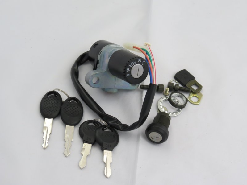 STACYJKA DERBI SENDA 50 4 PRZEWODY AI22701