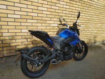 JUNAK RSL 125 NIEBIESKI 00190