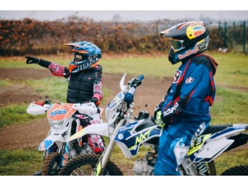 BARTON CROSS NXT 125 14/12 NIEBIESKI FLUO  100137