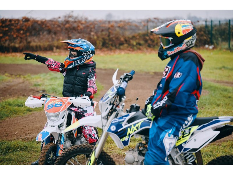 BARTON CROSS NXT 125 14/12 NIEBIESKI FLUO  100137