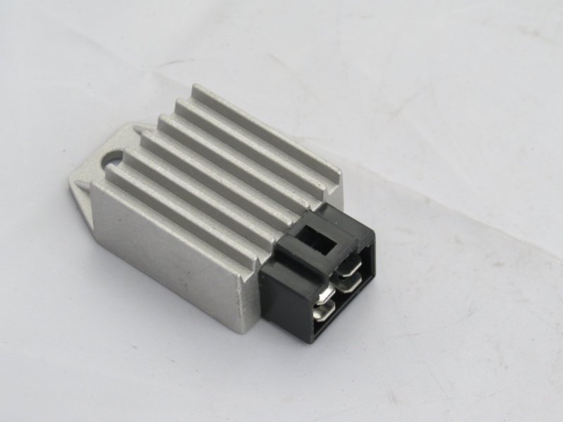 REGULATOR NAPIECIA 4T  zW2222, 5906312698032