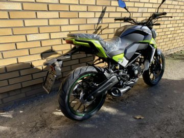 BARTON FOSTI NAKED 125 ZIELONY  07379