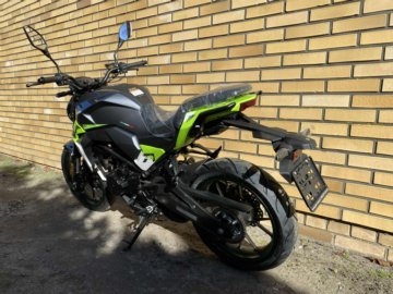 BARTON FOSTI NAKED 125 ZIELONY  07379