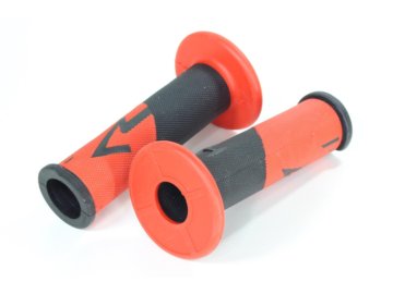 MANETKI CL-017 CZERWONE ROY23072 para