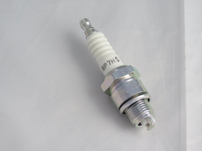 SWIECA NGK BP7HS W22FPU