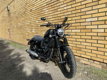 JUNAK M18 VINTAGE 125 CZARNY MAT 001572