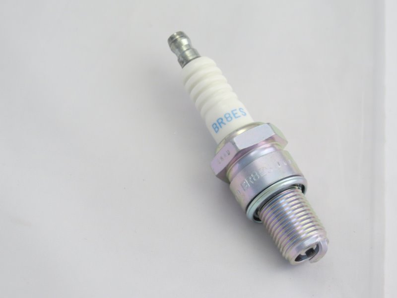 SWIECA NGK BR8ES