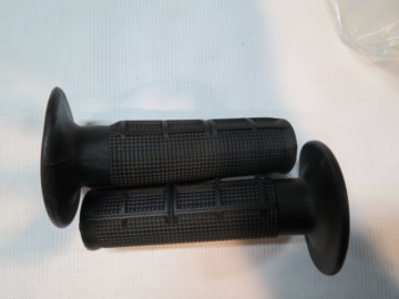 MANETKI AB3281 PARA