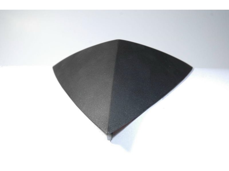 OSLONA TROJKAT PRZODU MATRIX 65303BMMTBA0/ ZBM5516