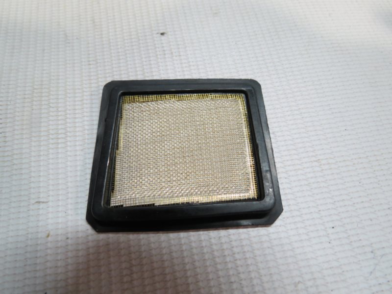 FILTR OLEJU ATV150 roY03181