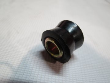 TULEJKA AMORTYZATORA TYL  FI10 ZC6103