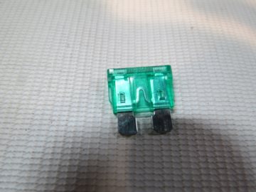 BEZPIECZNIK PLASKI 30A