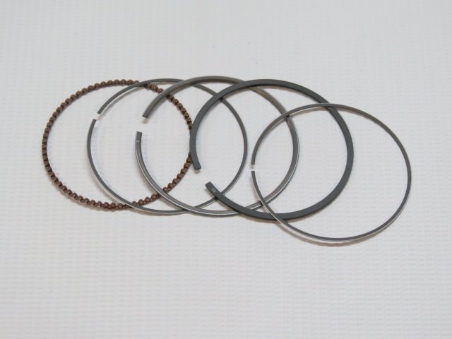 PIERSCIENIE VARADERO125 13011-KGB-305