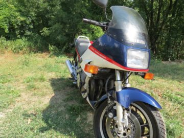 MOTOCYKL YAMAHA FJ 1100