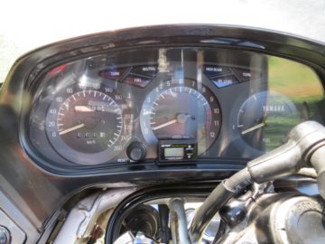 MOTOCYKL YAMAHA FJ 1100